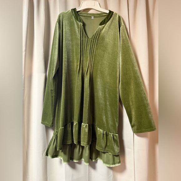 Dresses & Skirts - Olive Green Velvet Ruffle Hem Women's Top